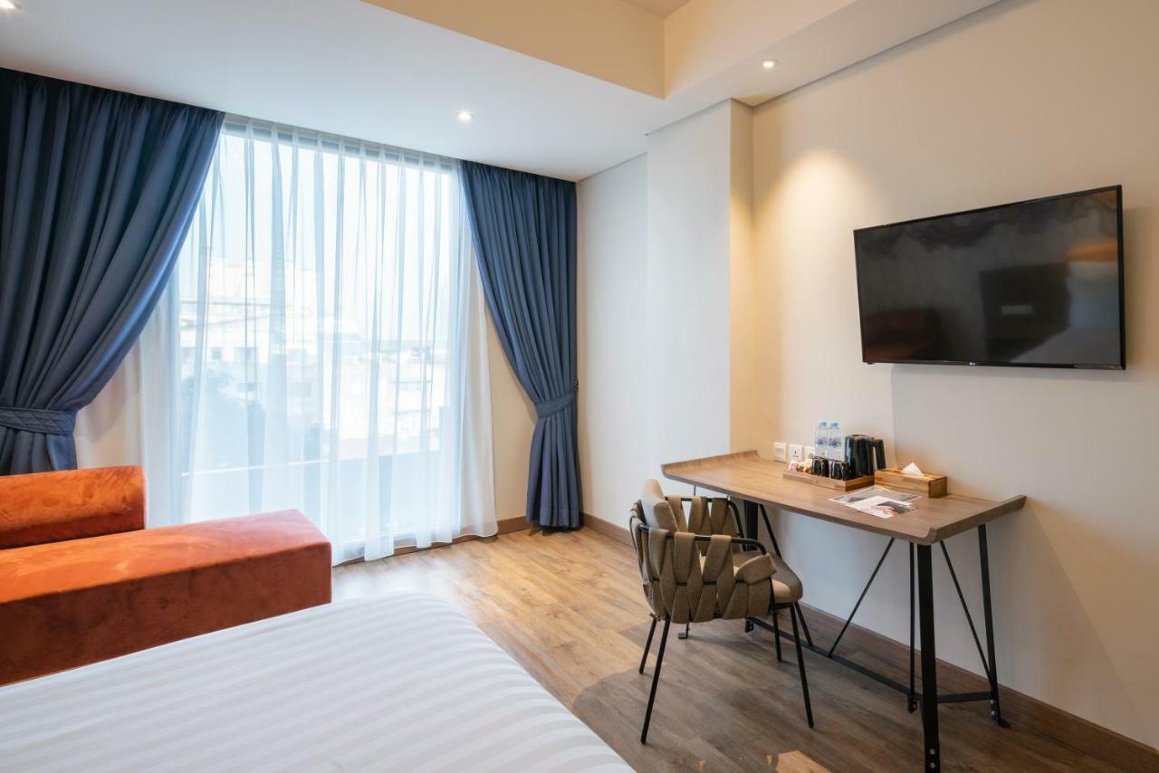 Luminor Hotel Jakarta Kota By Wh Экстерьер фото
